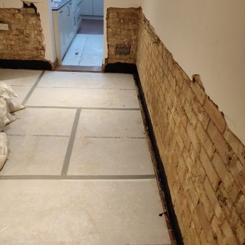 DAMP-PROOFING AND REPLASTERING TO A VICTORIAN COTTAGE